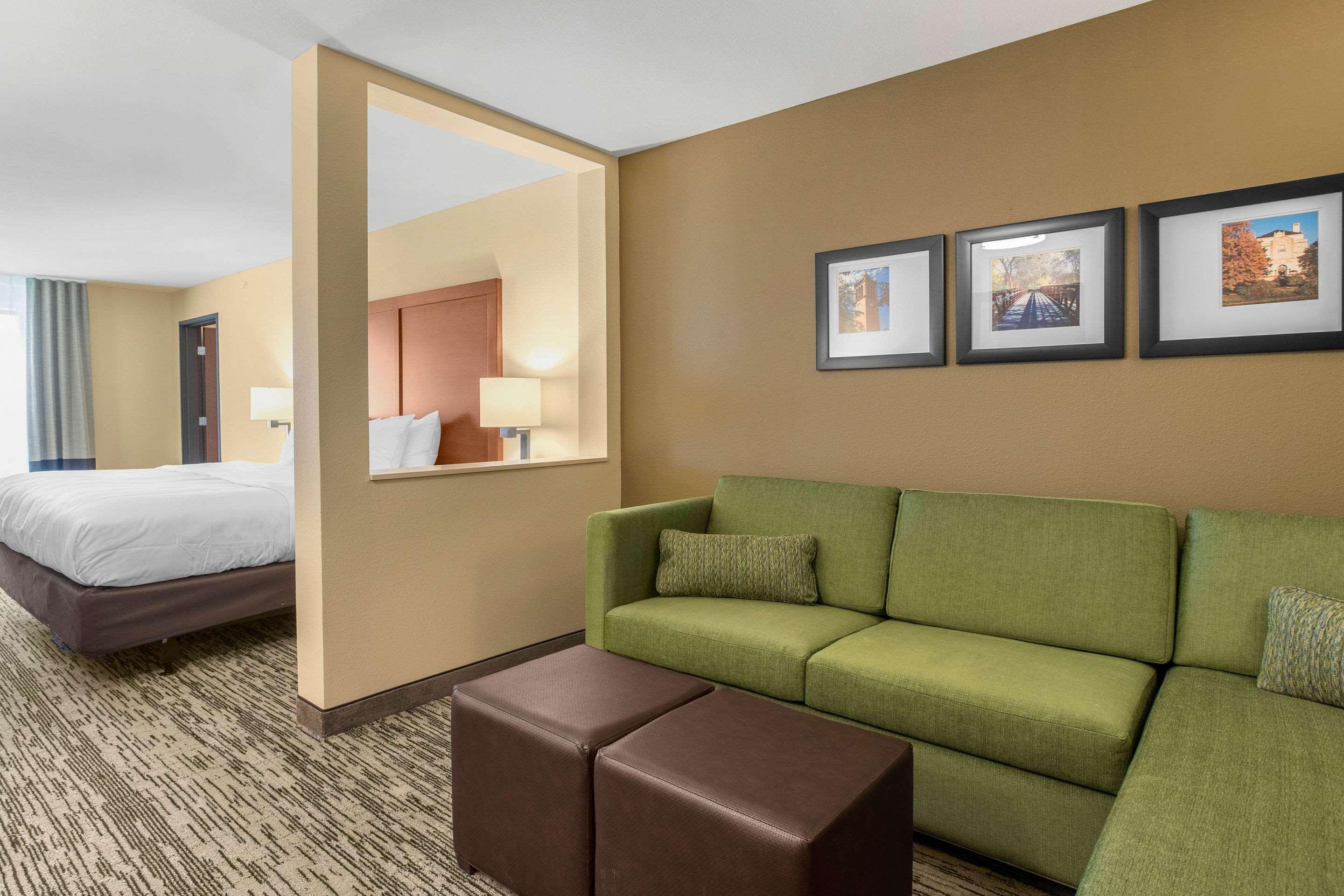 Comfort Inn & Suites Ames Near Isu Campus Luaran gambar