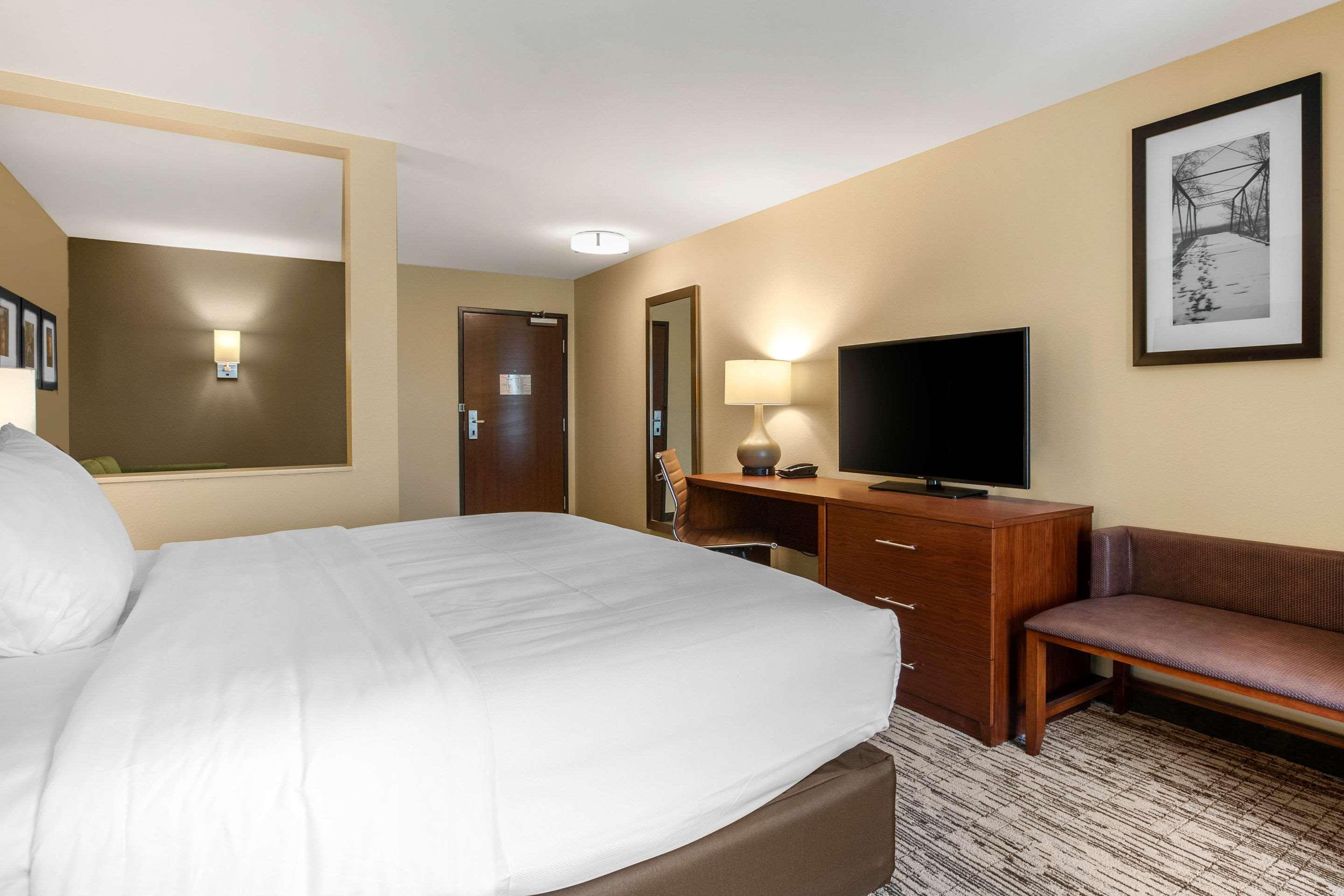 Comfort Inn & Suites Ames Near Isu Campus Luaran gambar