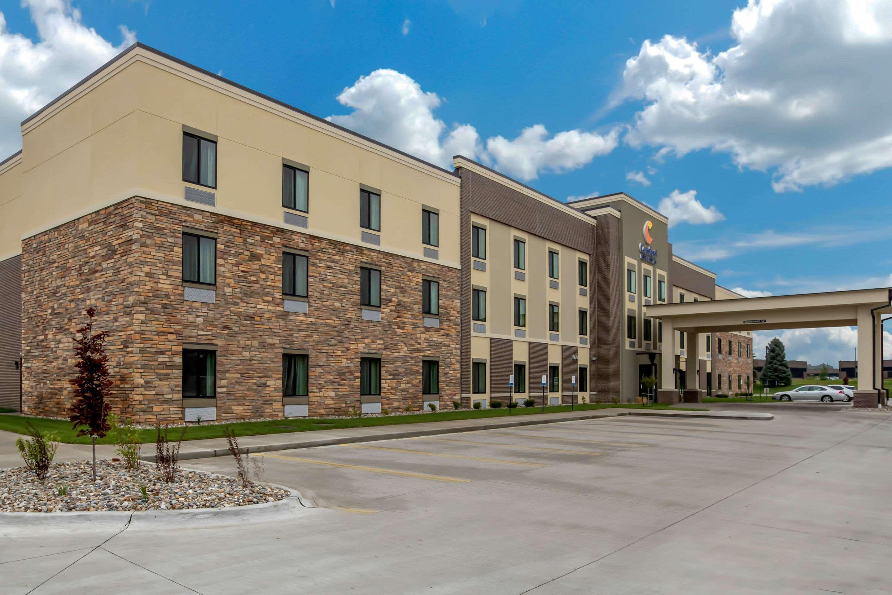 Comfort Inn & Suites Ames Near Isu Campus Luaran gambar