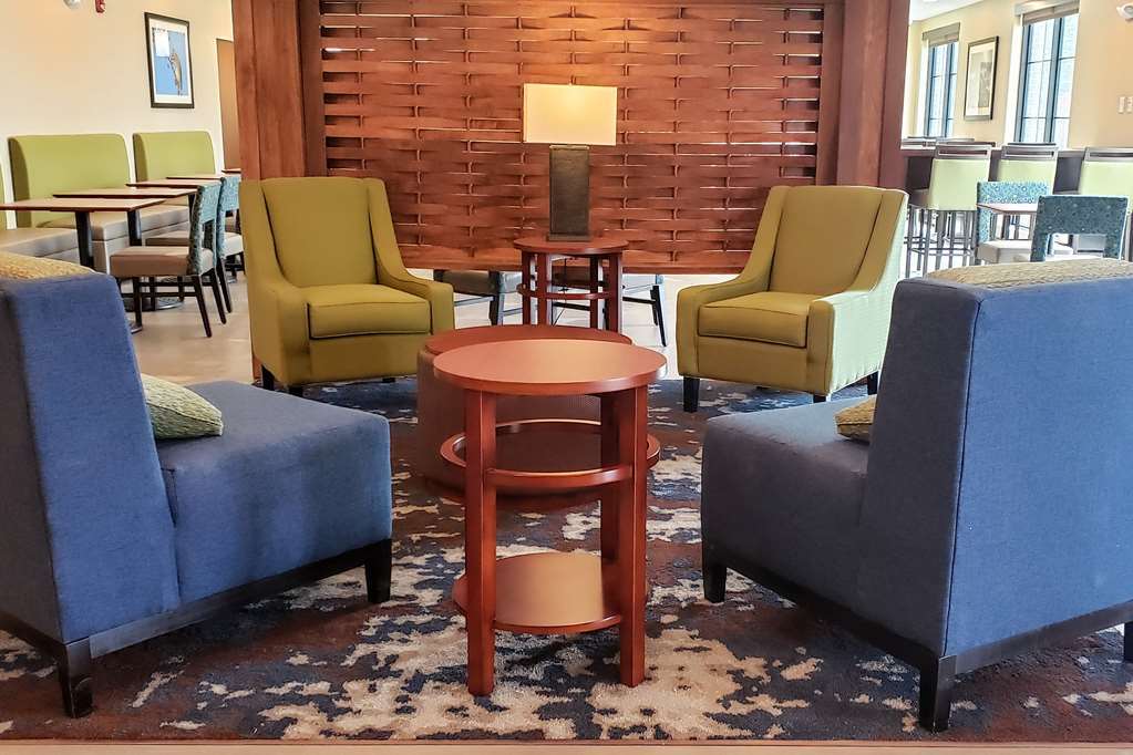 Comfort Inn & Suites Ames Near Isu Campus Dalaman gambar